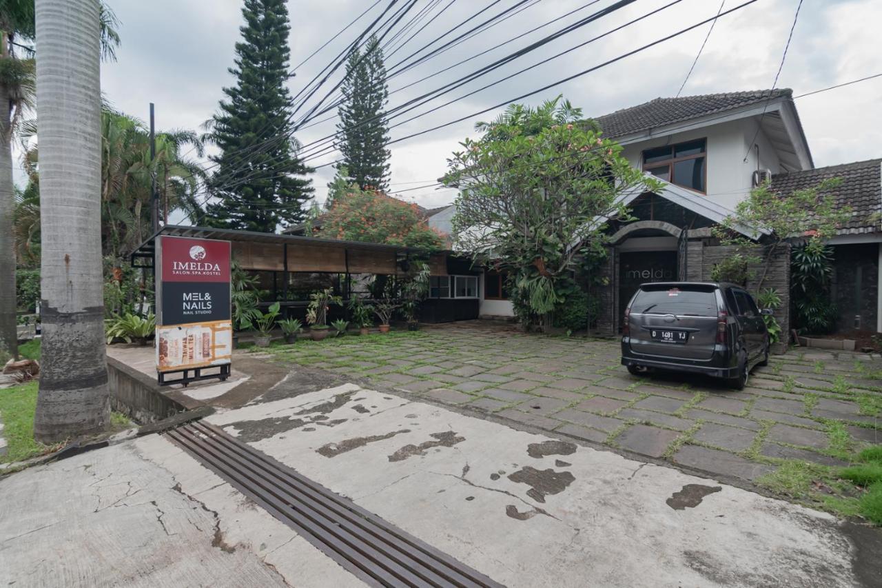Imelda Residence Setrasari Redpartner Μπαντούνγκ Εξωτερικό φωτογραφία